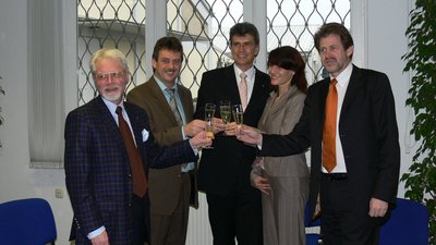 Stadtkämmerer Dr. Volker Kölb, Thomas Luh, Roland und Beate Zwerenz, OB Heiz-Peter Haumann Stadtkämmerer Dr. Volker Kölb, Thomas Luh, Roland und Beate Zwerenz, OB Heiz-Peter Haumann
